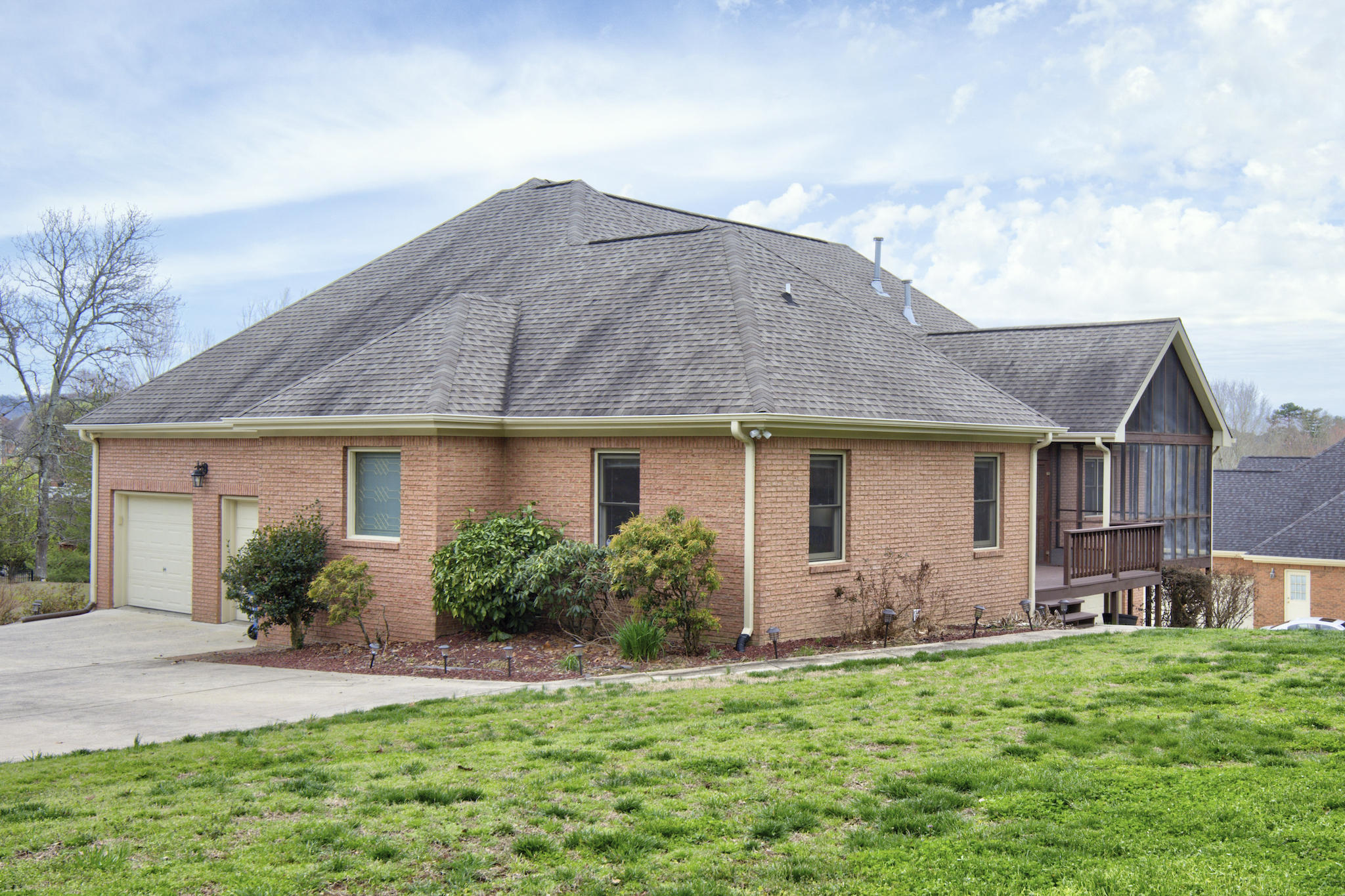 9335 Shadow Point Circle Chattanooga, TN 37421 - Photo 11 of 62 9335 Shadow Point Cir. 10