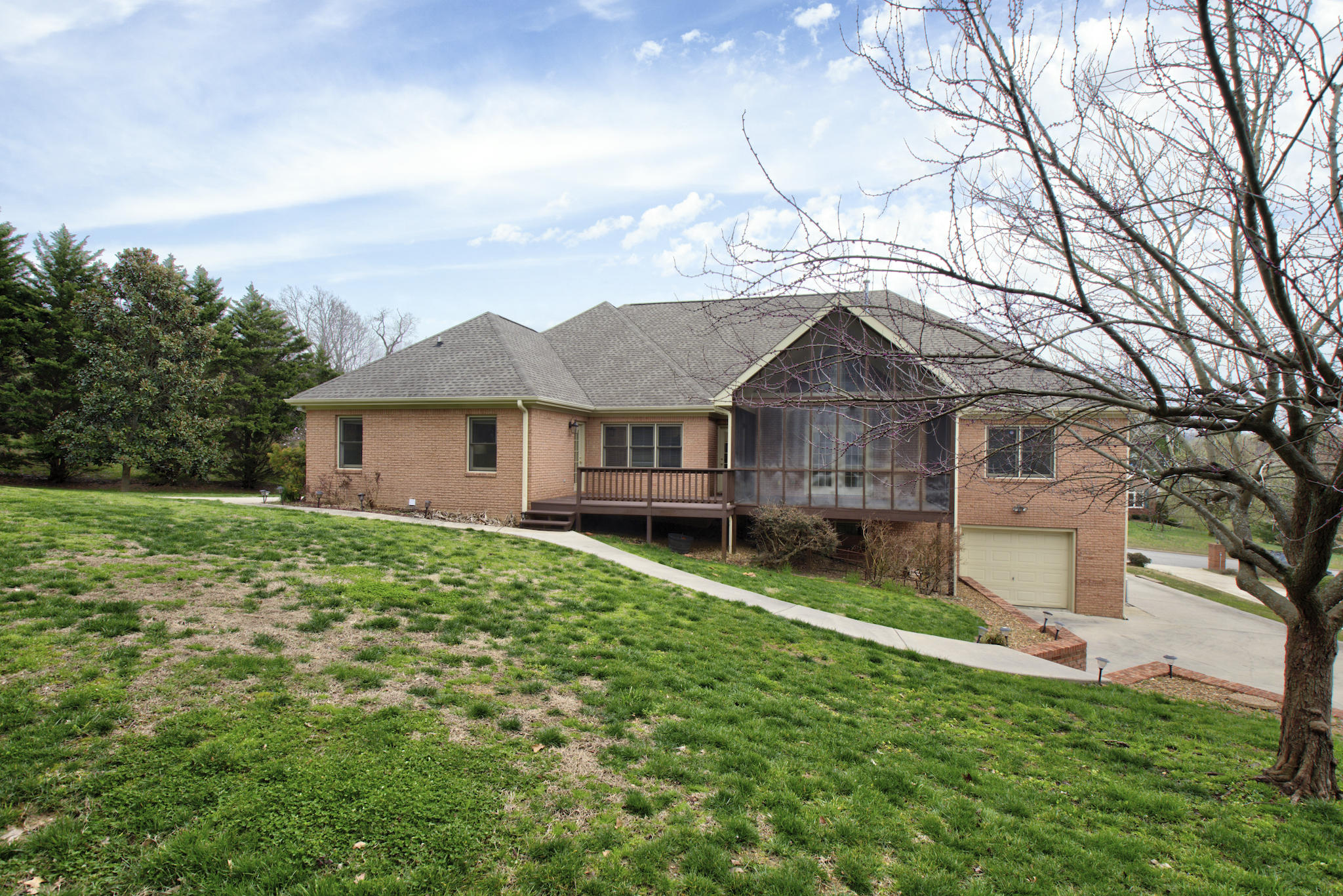 9335 Shadow Point Circle Chattanooga, TN 37421 - Photo 13 of 62 9335 Shadow Point Cir. 12