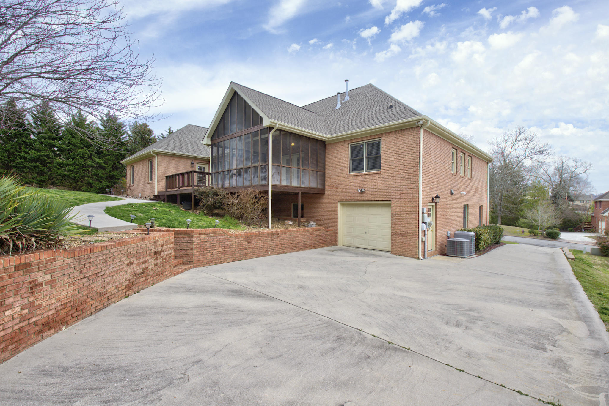 9335 Shadow Point Circle Chattanooga, TN 37421 - Photo 9 of 62 9335 Shadow Point Cir. 8