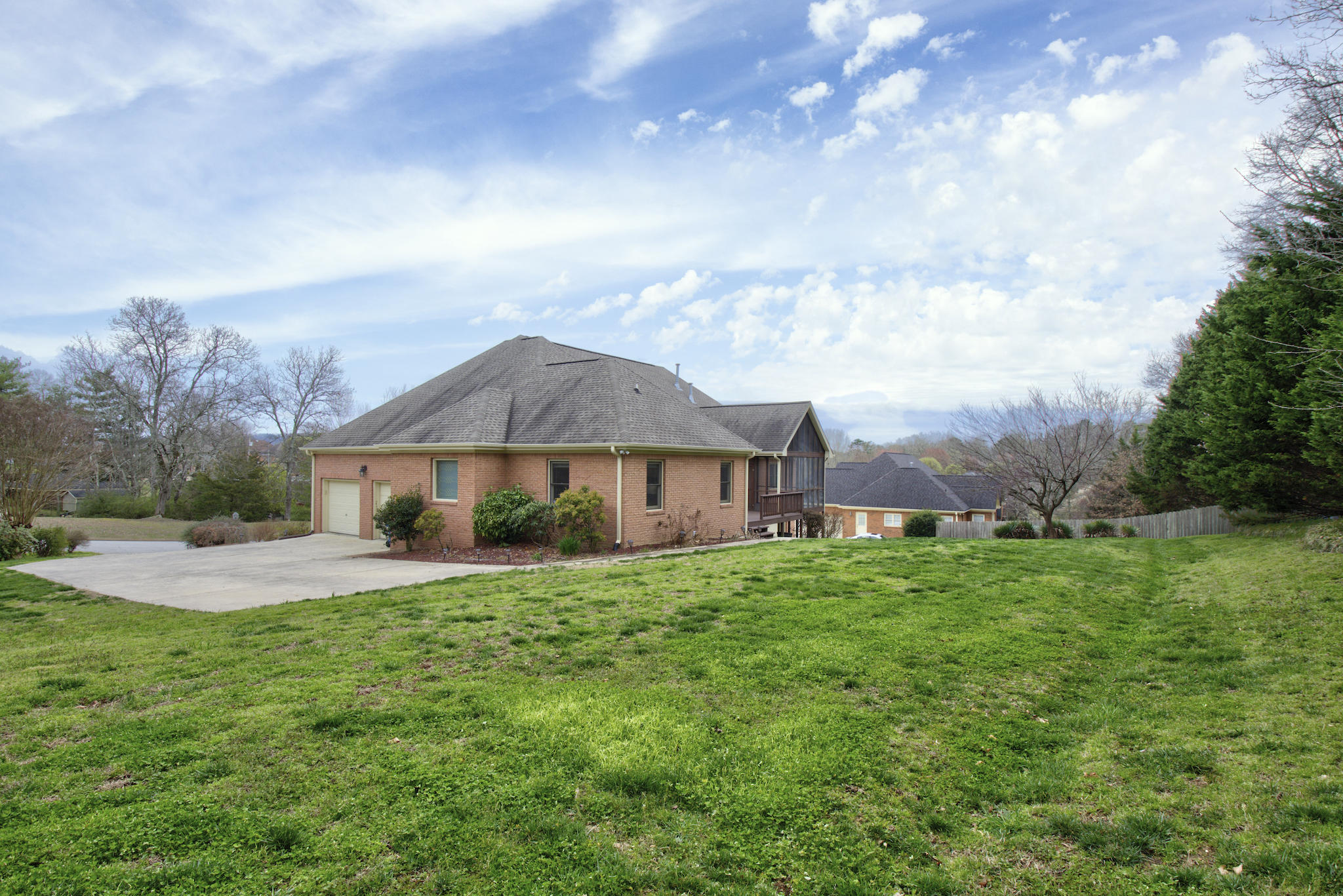 9335 Shadow Point Circle Chattanooga, TN 37421 - Photo 10 of 62 9335 Shadow Point Cir. 9
