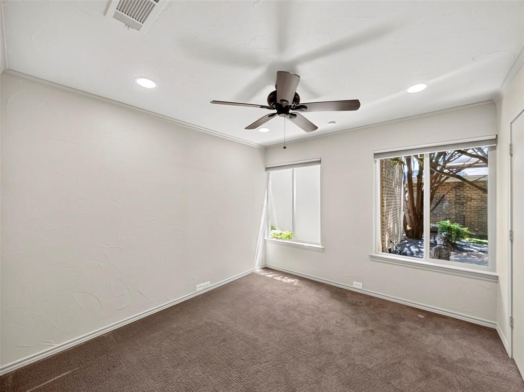 4101 Rush Circle Addison, TX 75001 - Photo 23 of 40