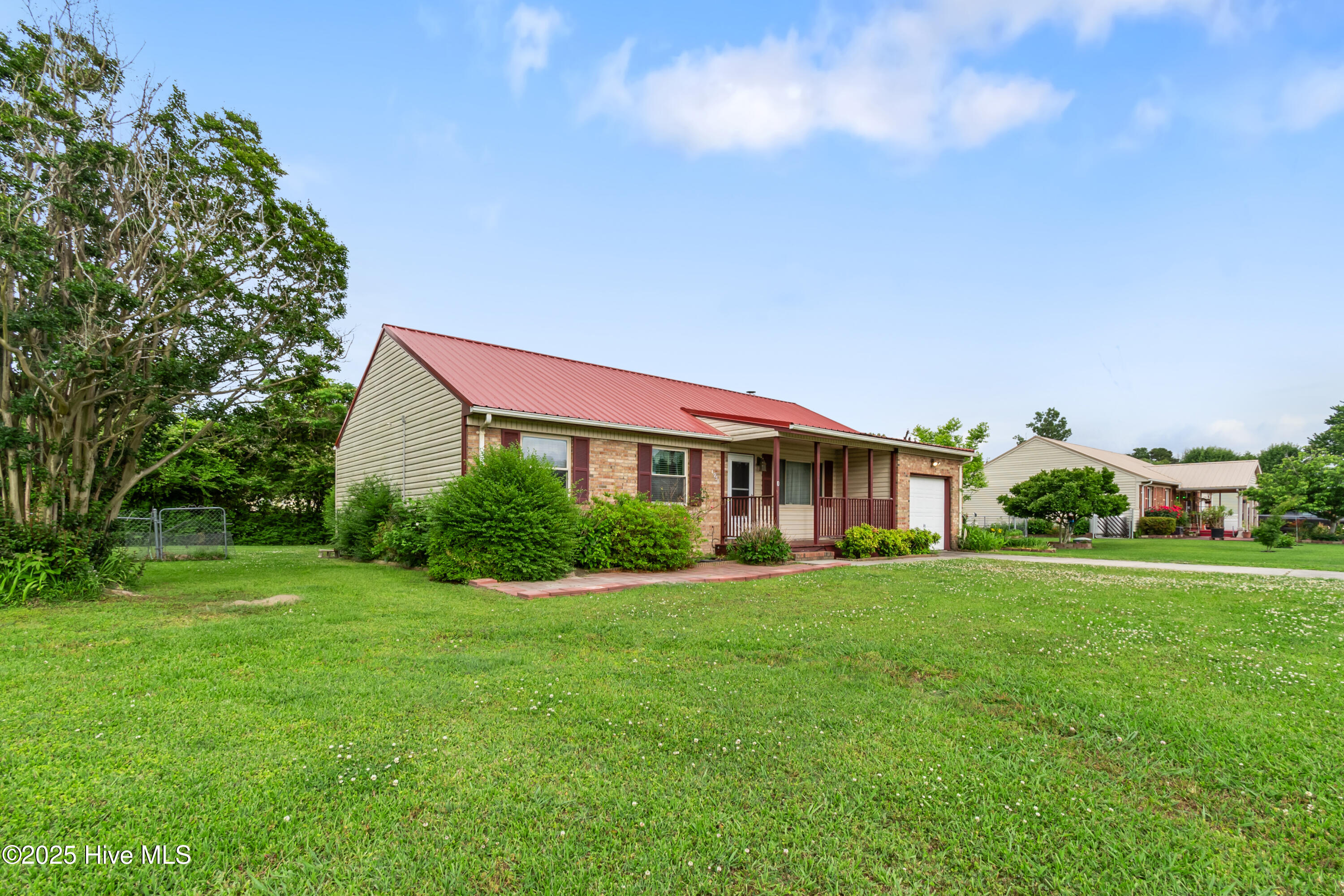 4958 Gum Branch Road Jacksonville, NC 28540 - Photo 5 of 32 DSC_4567