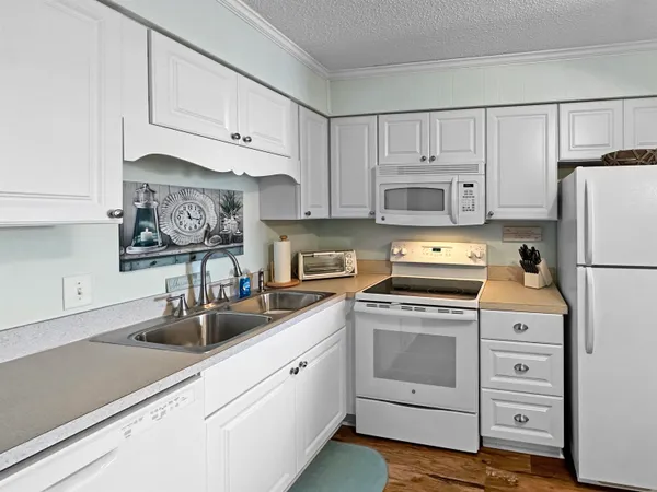 $290,000 | 1582 South Waccamaw Drive, Unit 15, Murrells Inlet, SC 29576