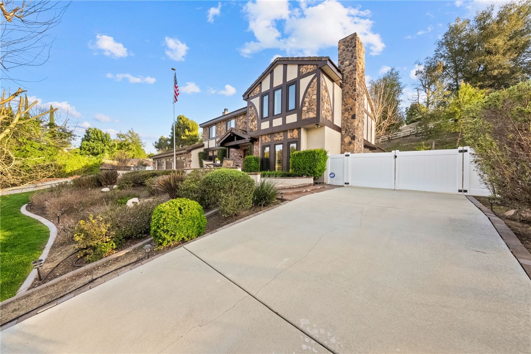 30275 Del Rey Road Temecula, CA 92591 - Photo 5 of 74