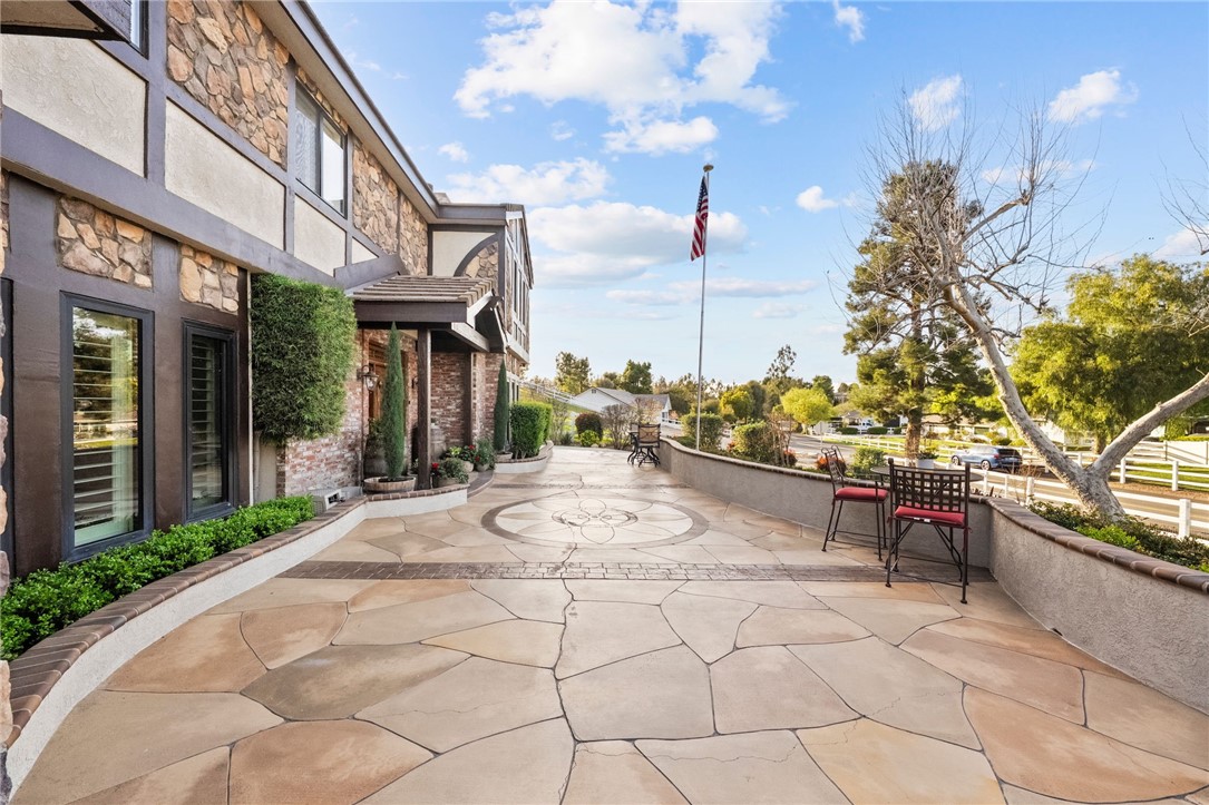 30275 Del Rey Road Temecula, CA 92591 - Photo 10 of 74