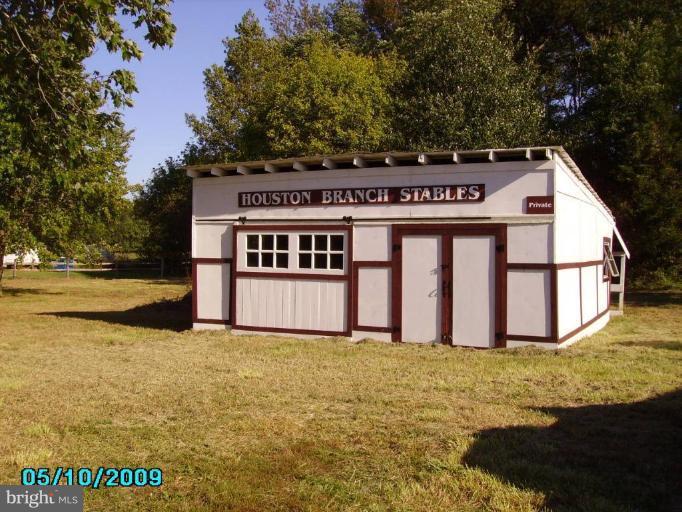 3791 Houston Branch Road Federalsburg, MD 21632 - Photo 2 of 5 Stable