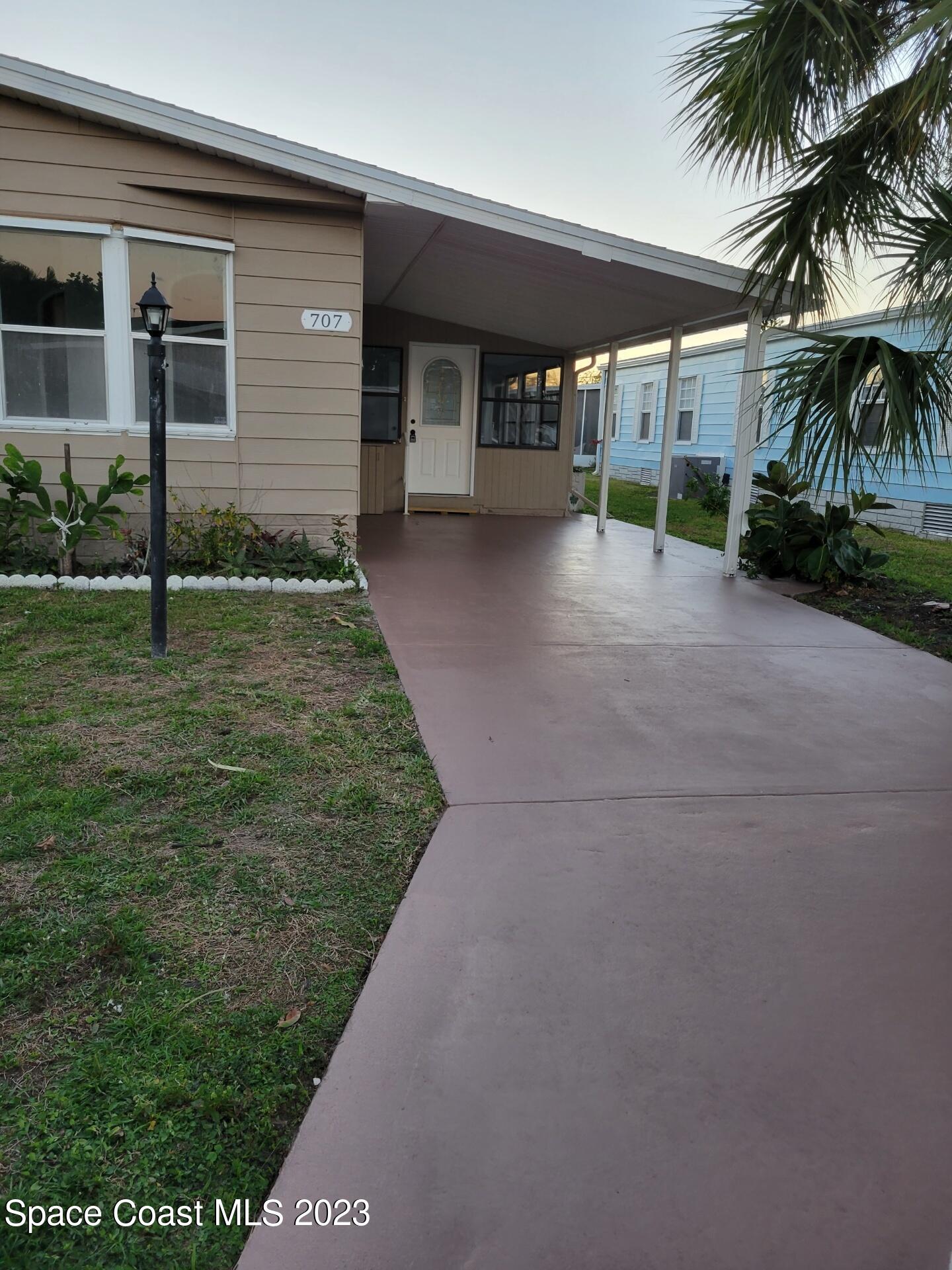 707 Periwinkle Drive, Unit 2 Sebastian, FL 32976 - Photo 1 of 16 123_1(12)