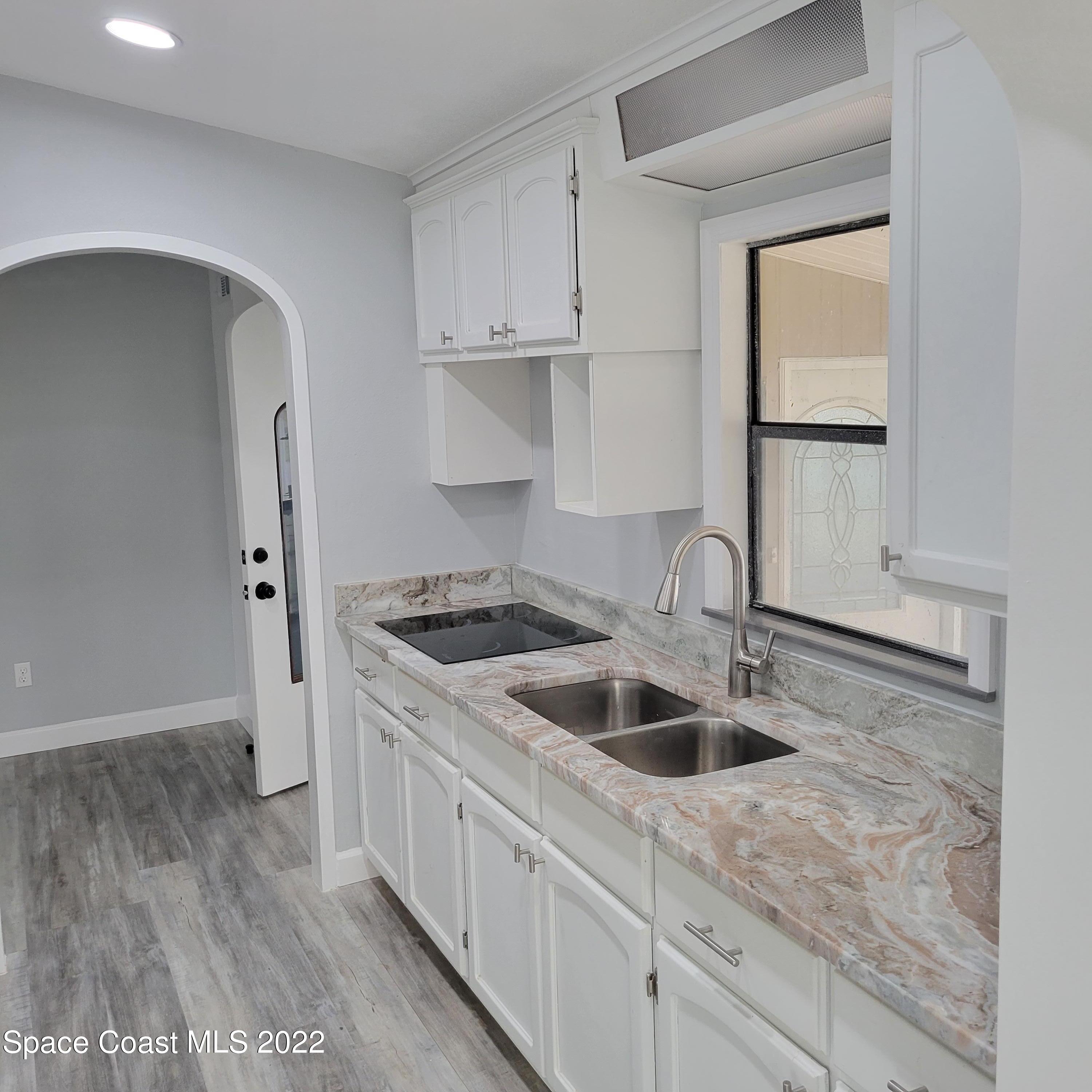 707 Periwinkle Drive, Unit 2 Sebastian, FL 32976 - Photo 12 of 16 20221109_140848