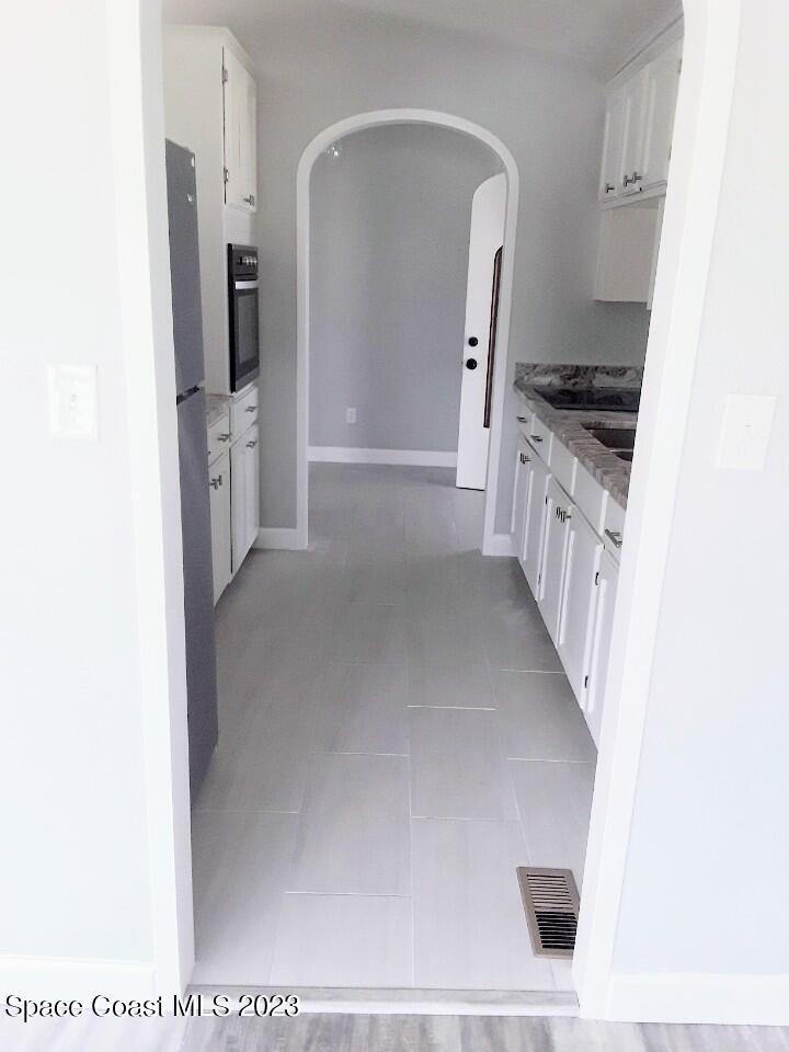 707 Periwinkle Drive, Unit 2 Sebastian, FL 32976 - Photo 4 of 16 20230401_141307~2
