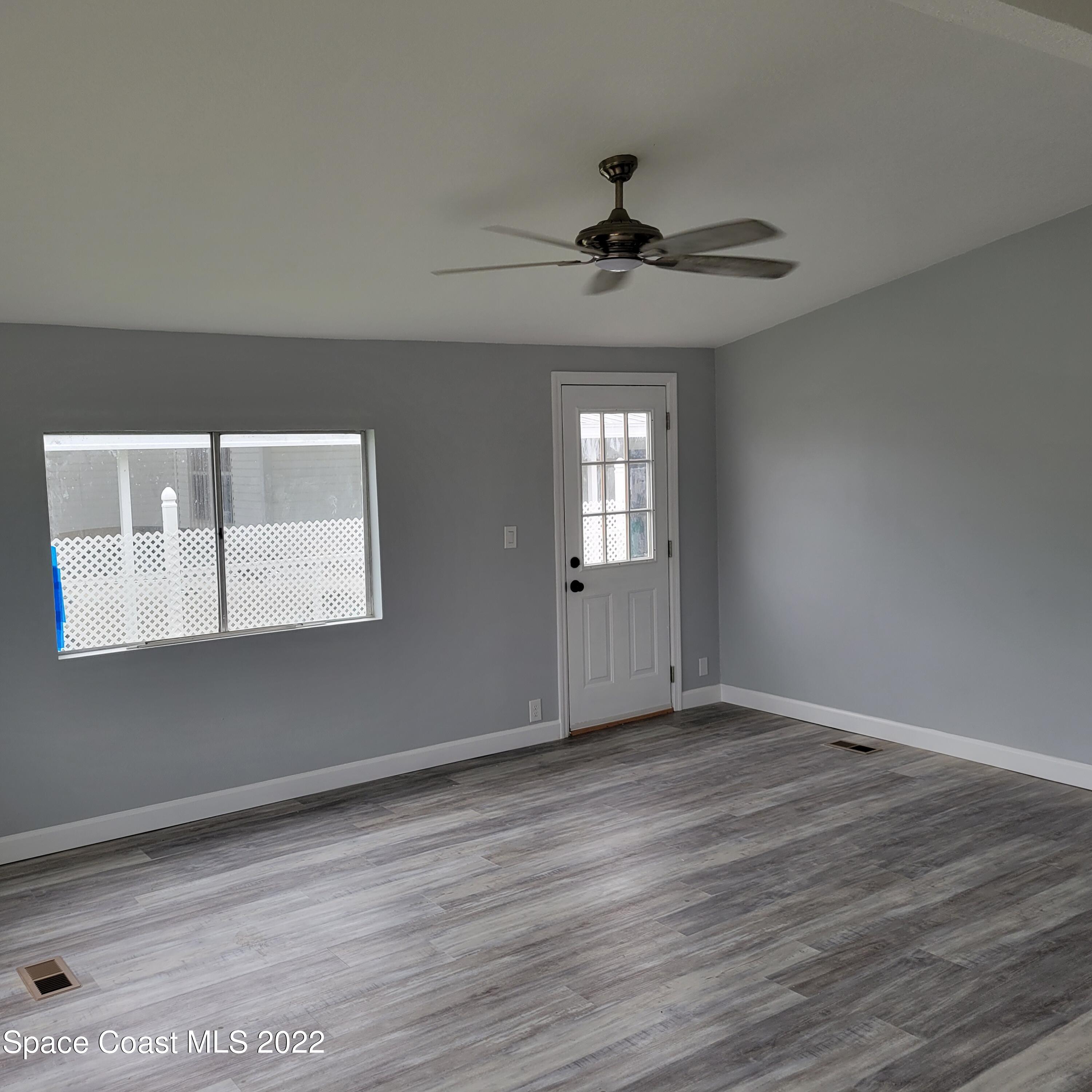 707 Periwinkle Drive, Unit 2 Sebastian, FL 32976 - Photo 5 of 16 20221109_140754