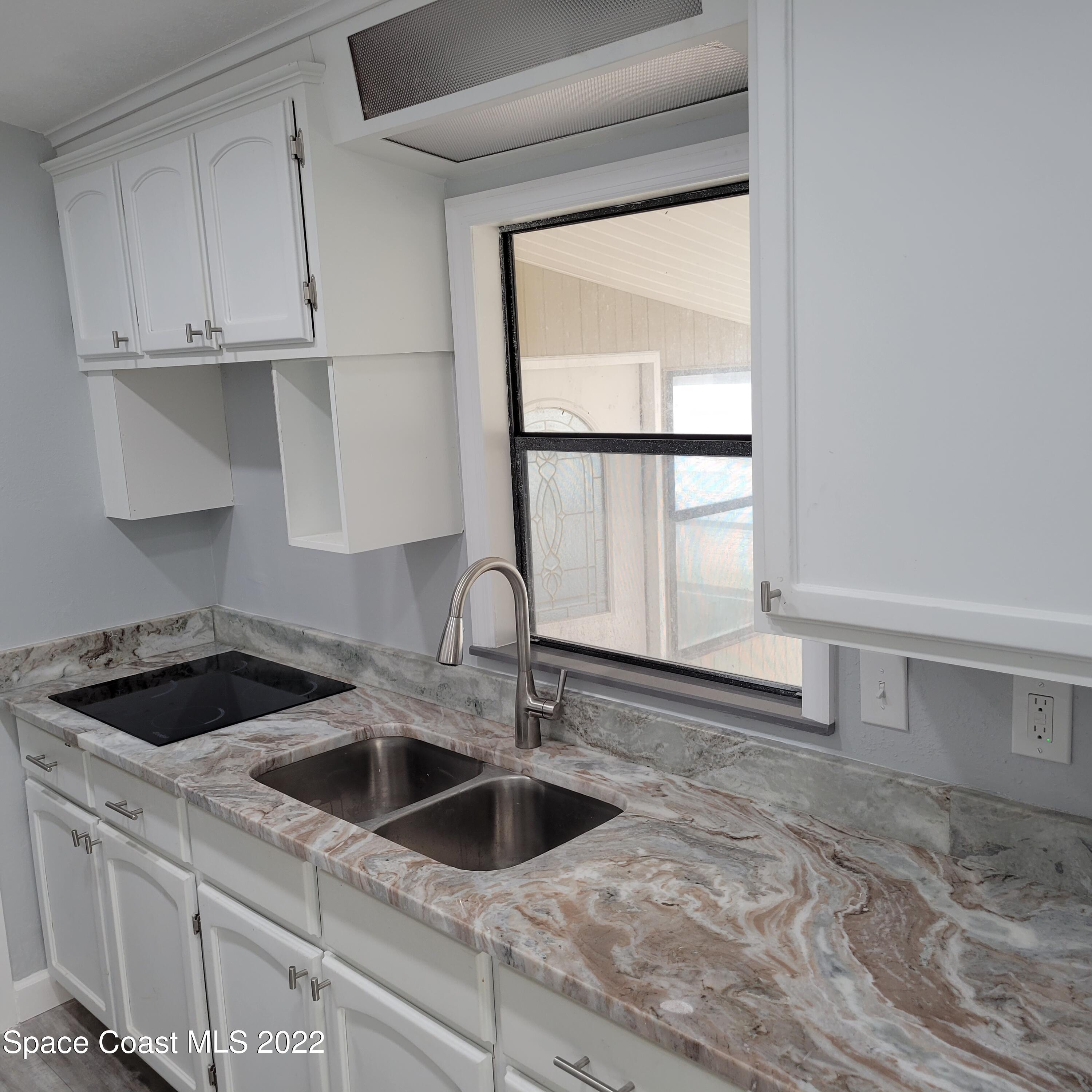 707 Periwinkle Drive, Unit 2 Sebastian, FL 32976 - Photo 9 of 16 20221109_140842