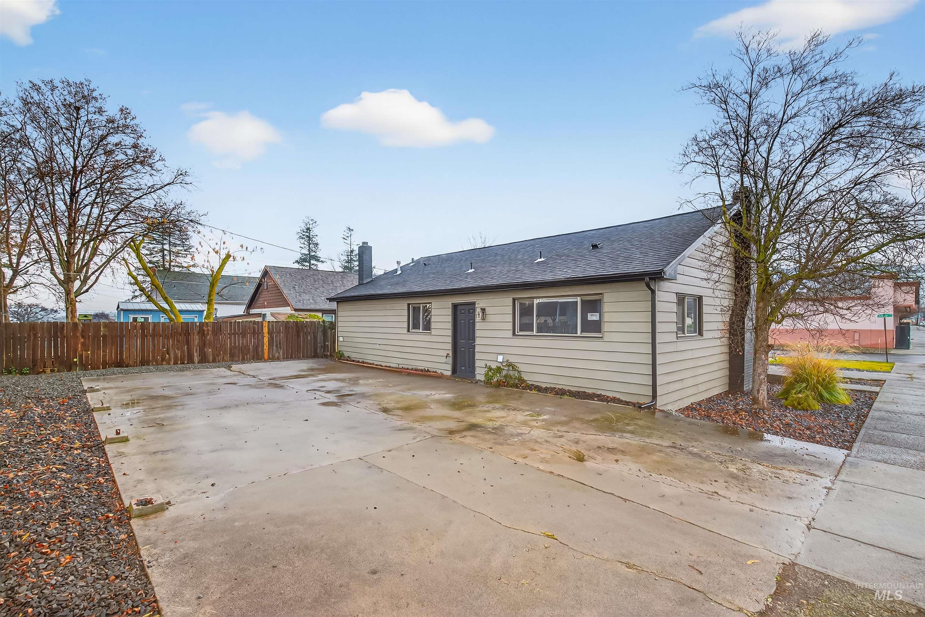 724 13th Avenue Lewiston, ID 83501 - Photo 21 of 25