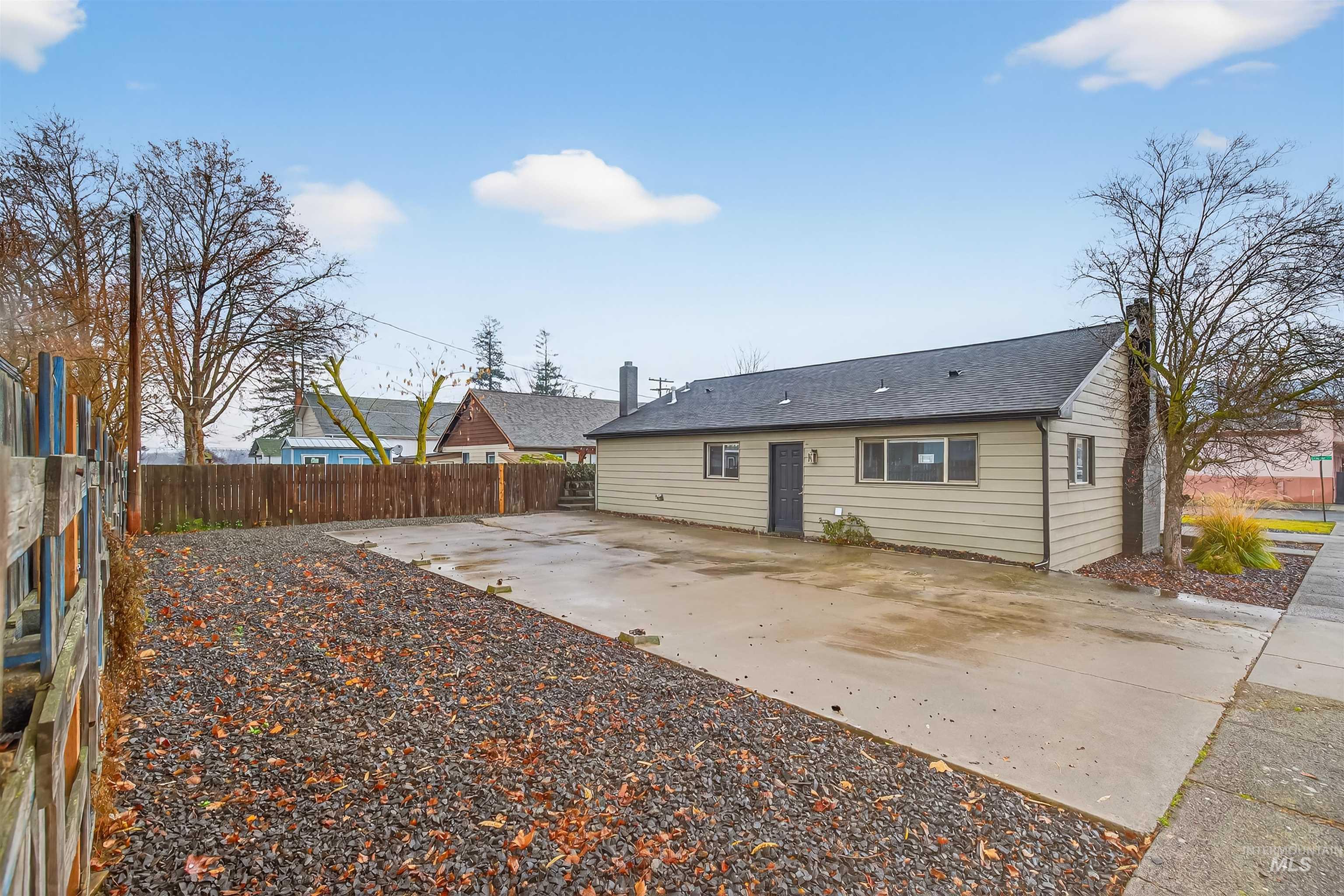 724 13th Avenue Lewiston, ID 83501 - Photo 22 of 25