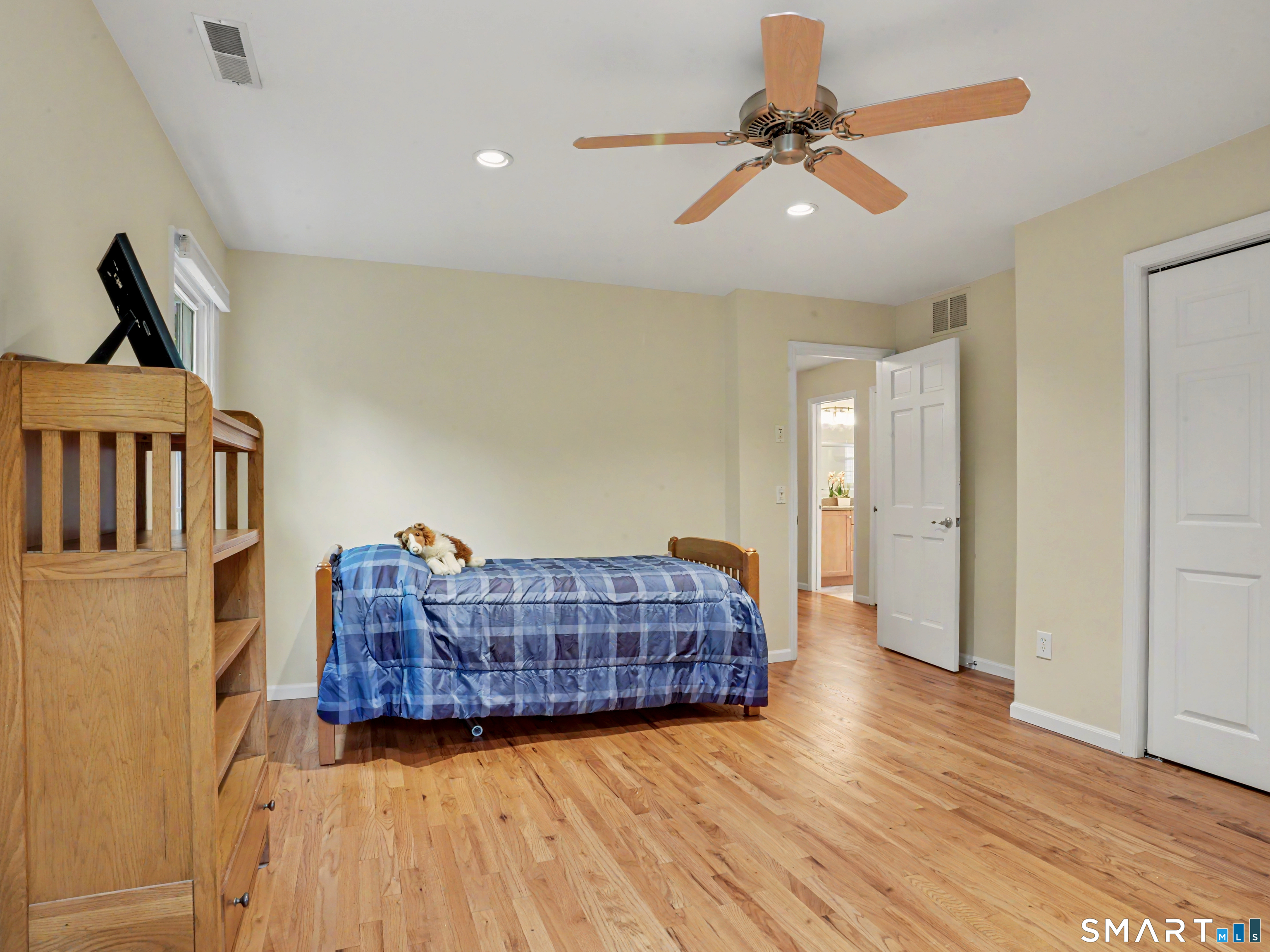 16 Banks Hill Place Ridgefield, CT 06877 - Photo 26 of 36