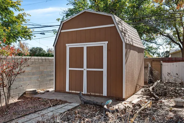 $251,900 | 1106 East Tate Street, Brownfield, TX 79316