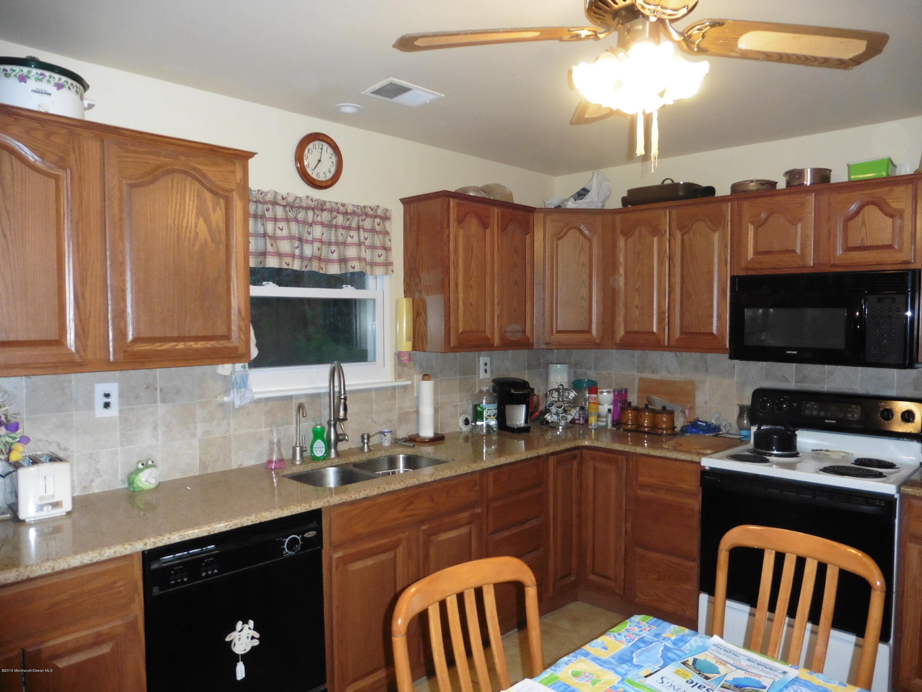 697 Millbrook Road Brick, NJ 08724 - Photo 9 of 22 P1010596