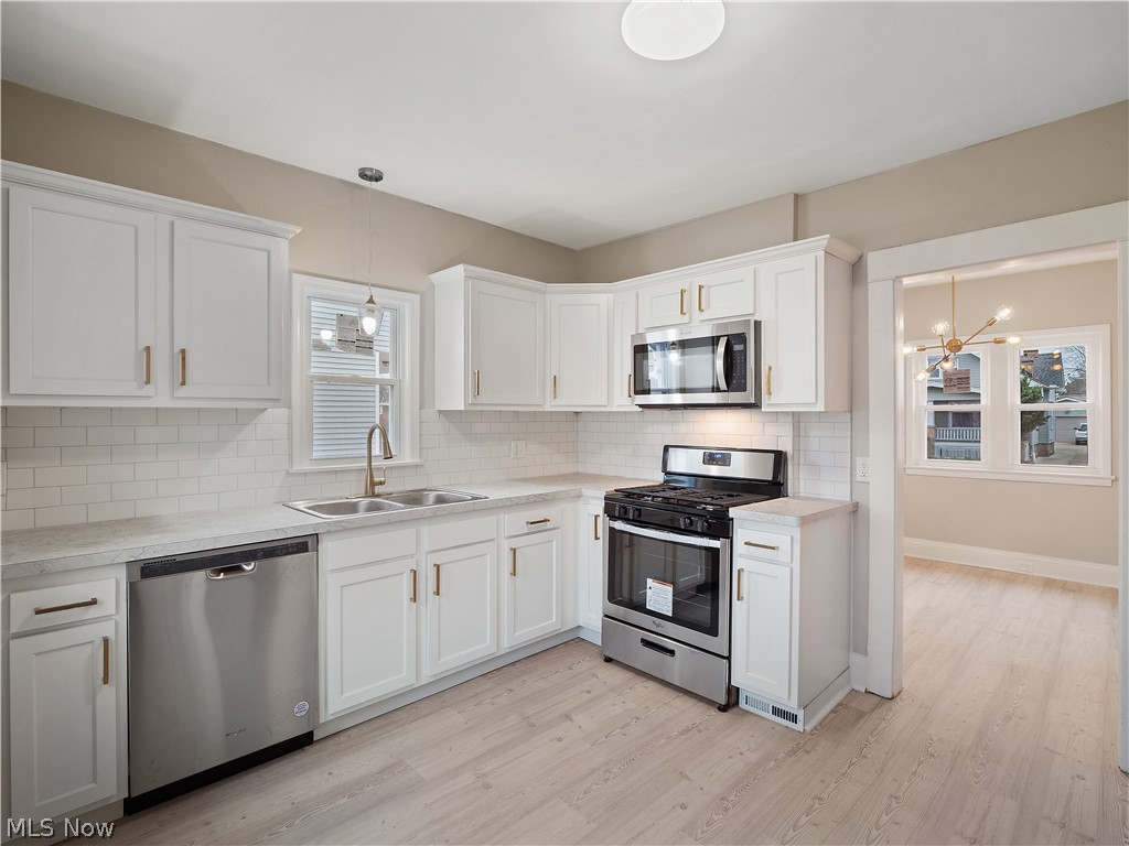 4710 Birchwood Road Cleveland, OH 44125 - Photo 13 of 31