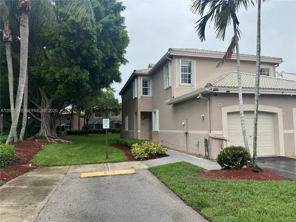 $3,100 | 1801 Salerno Circle, Unit 1801, Weston, FL 33327