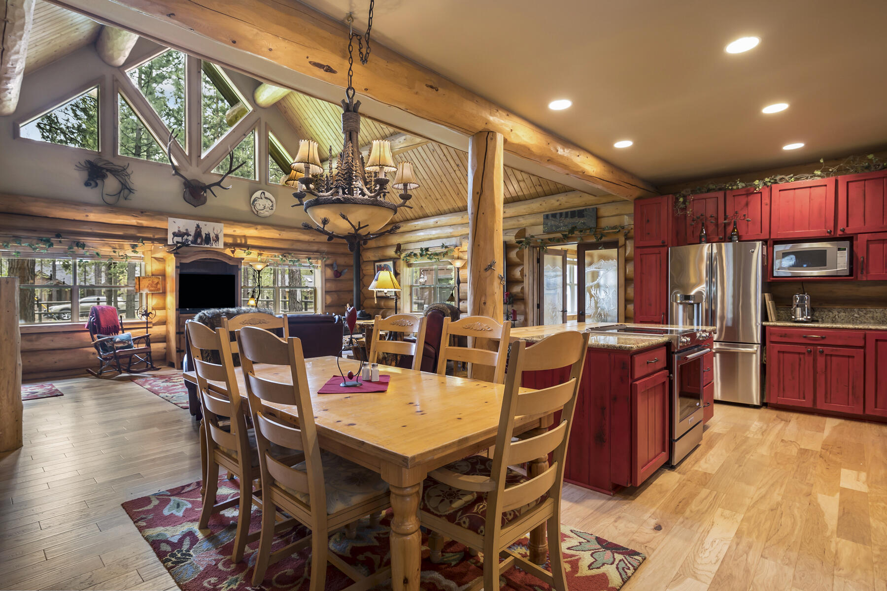 16864 Covina Road Bend, OR 97707 - Photo 6 of 70