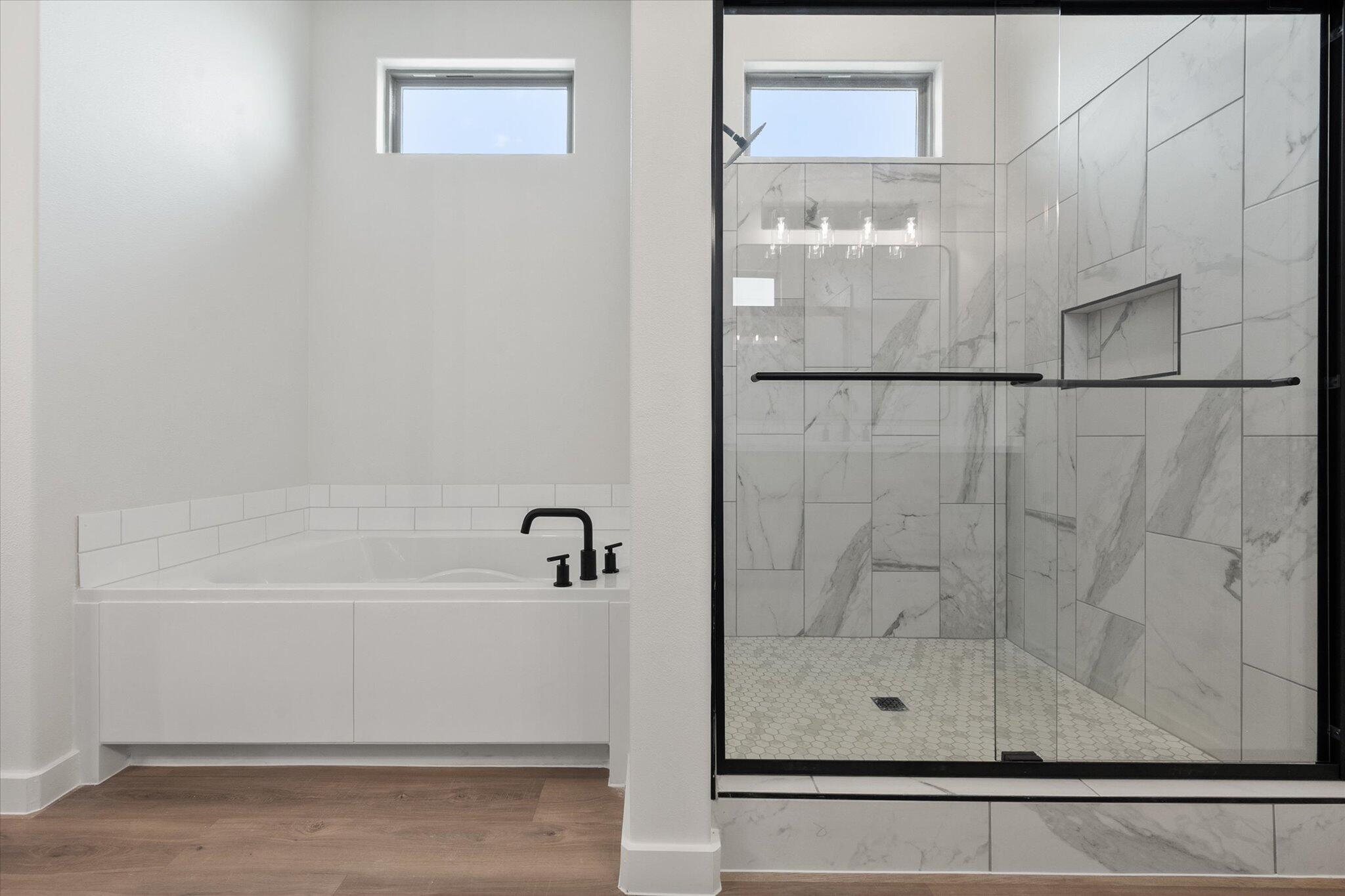 2901 Tractor Avenue Wolfforth, TX 79382 - Photo 16 of 25 a bathroom with a shower