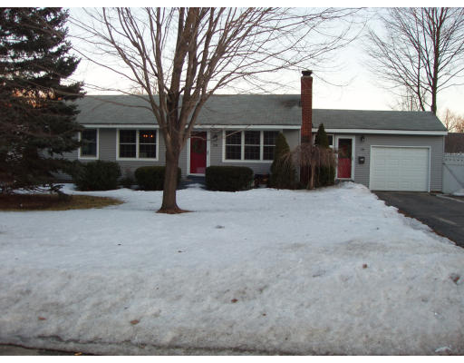 28 Herrman Street West Springfield, MA 01089 - Photo 1 of 15 Gallery Image 1