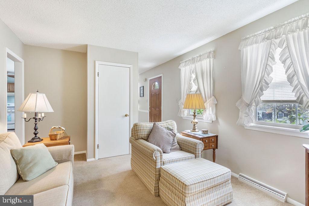 409 Bellevue Road Red Lion, PA 17356 - Photo 5 of 28 Gallery Image 5