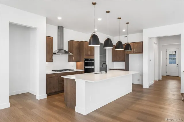 $809,990 | 8664 South Quemoy Street, Aurora, CO 80016