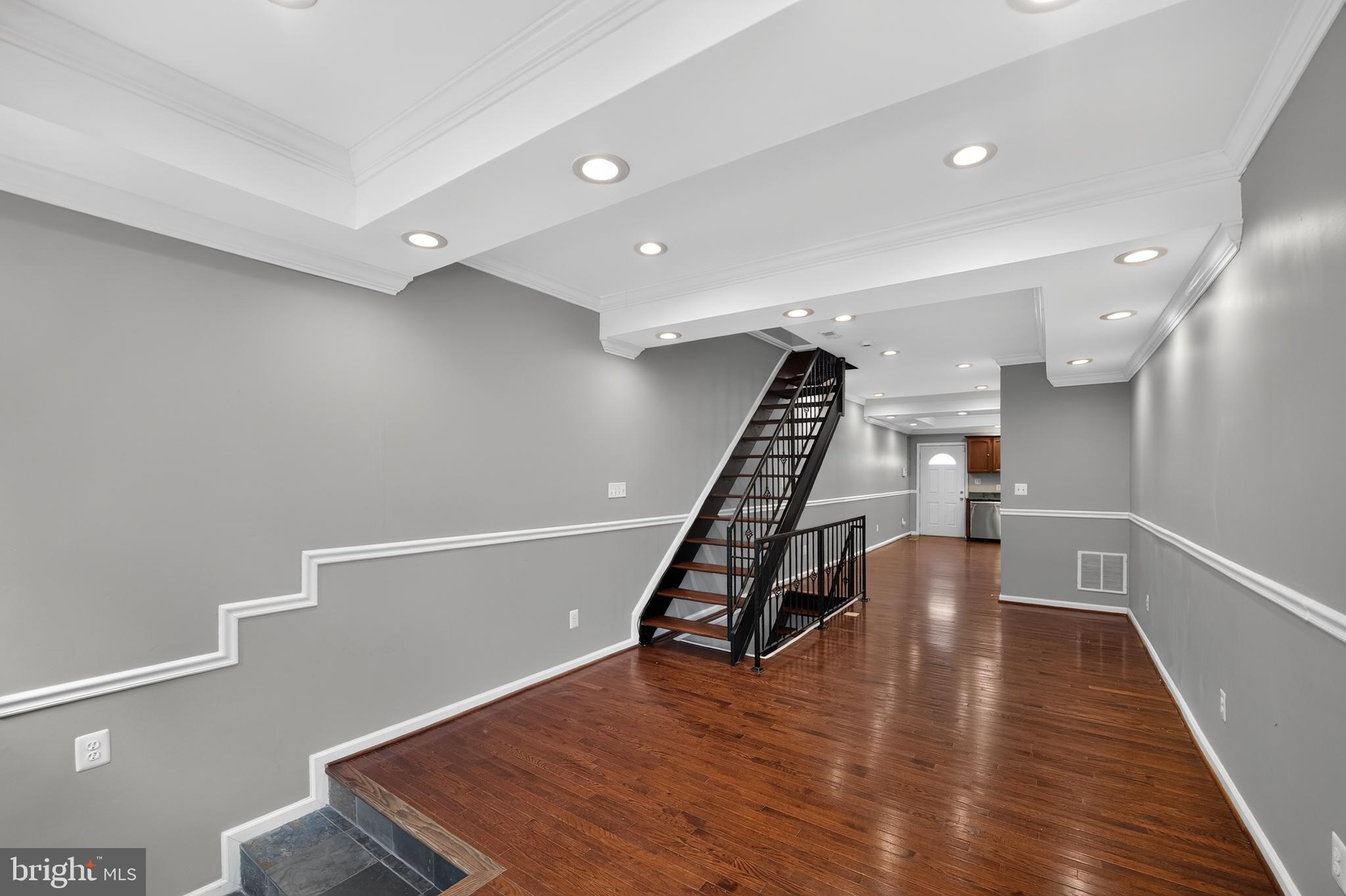 1258 Carroll Street Baltimore, MD 21230 - Photo 4 of 32