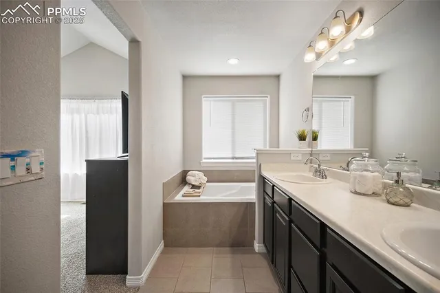 $537,500 | 6579 Lamine Drive, Colorado Springs, CO 80925