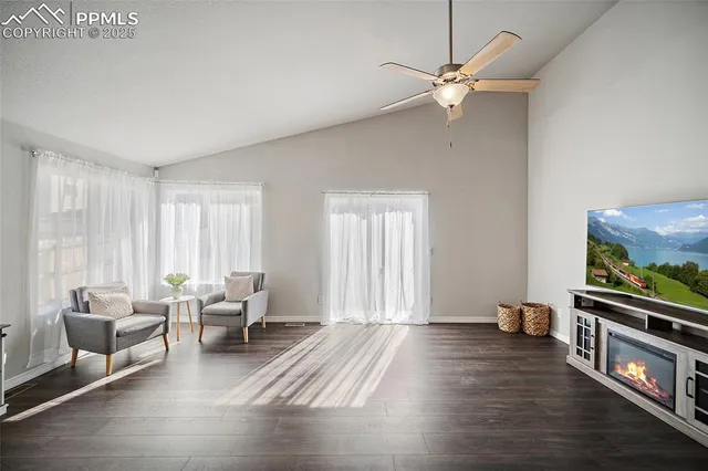 $537,500 | 6579 Lamine Drive, Colorado Springs, CO 80925