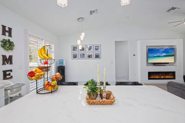 $359,000 | 3573 Northwest 18th Avenue, Okeechobee, FL 34972