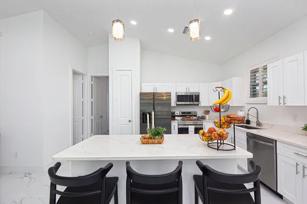 $359,000 | 3573 Northwest 18th Avenue, Okeechobee, FL 34972