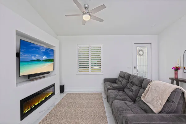 $359,000 | 3573 Northwest 18th Avenue, Okeechobee, FL 34972