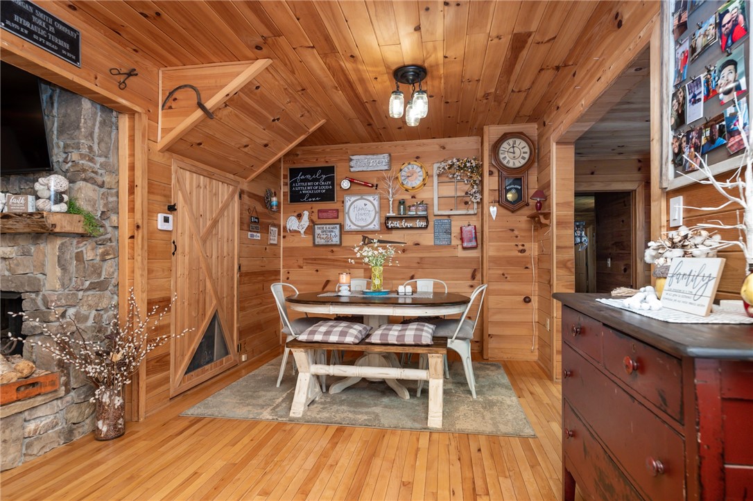 330 Holly Springs School Road Pickens, SC 29671 - Photo 12 of 36 Gallery Image 12