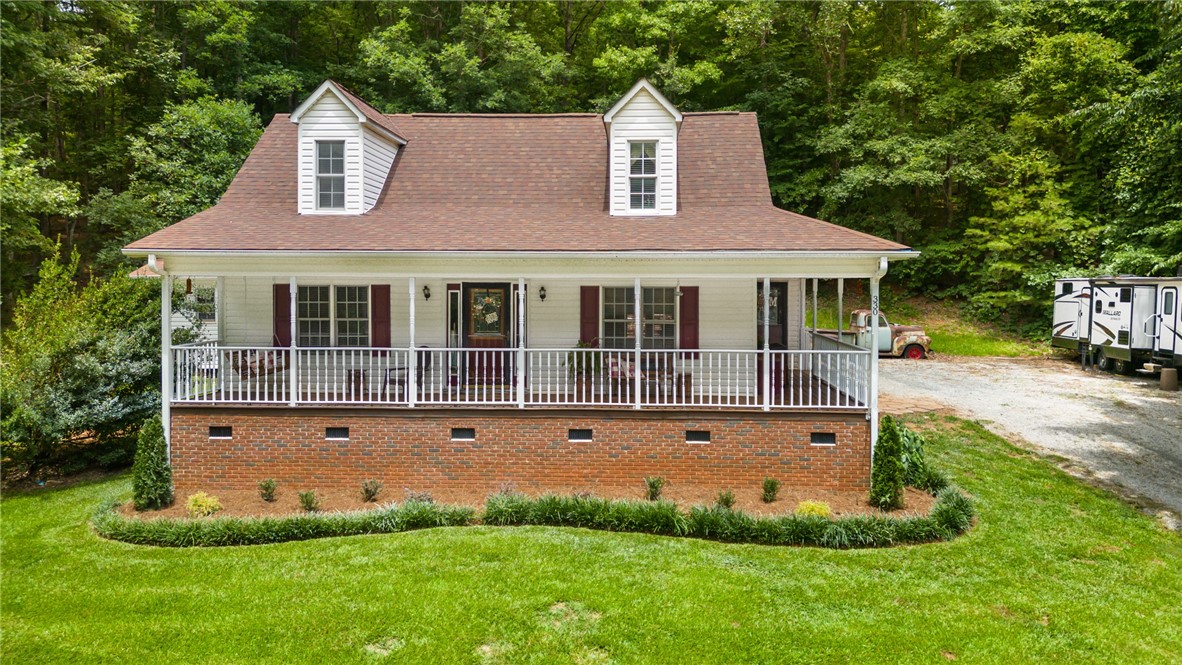 330 Holly Springs School Road Pickens, SC 29671 - Photo 2 of 36 Gallery Image 2