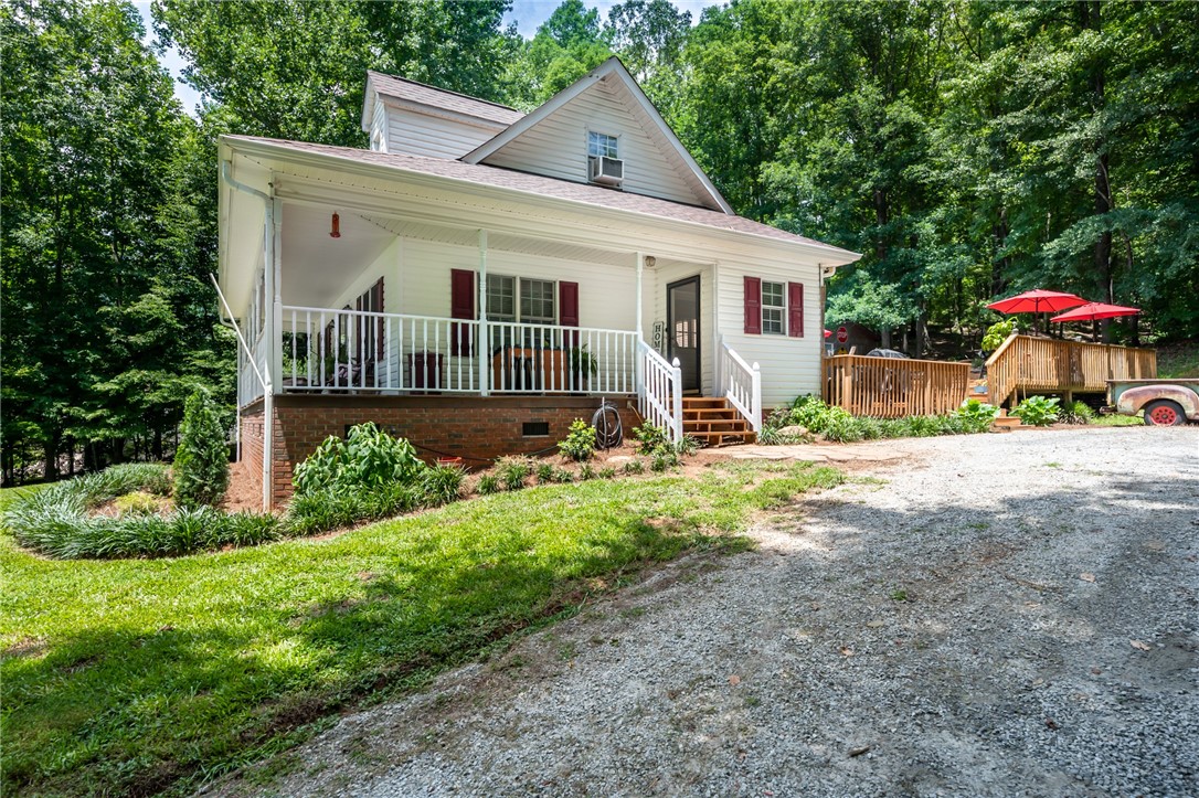 330 Holly Springs School Road Pickens, SC 29671 - Photo 34 of 36 Gallery Image 34