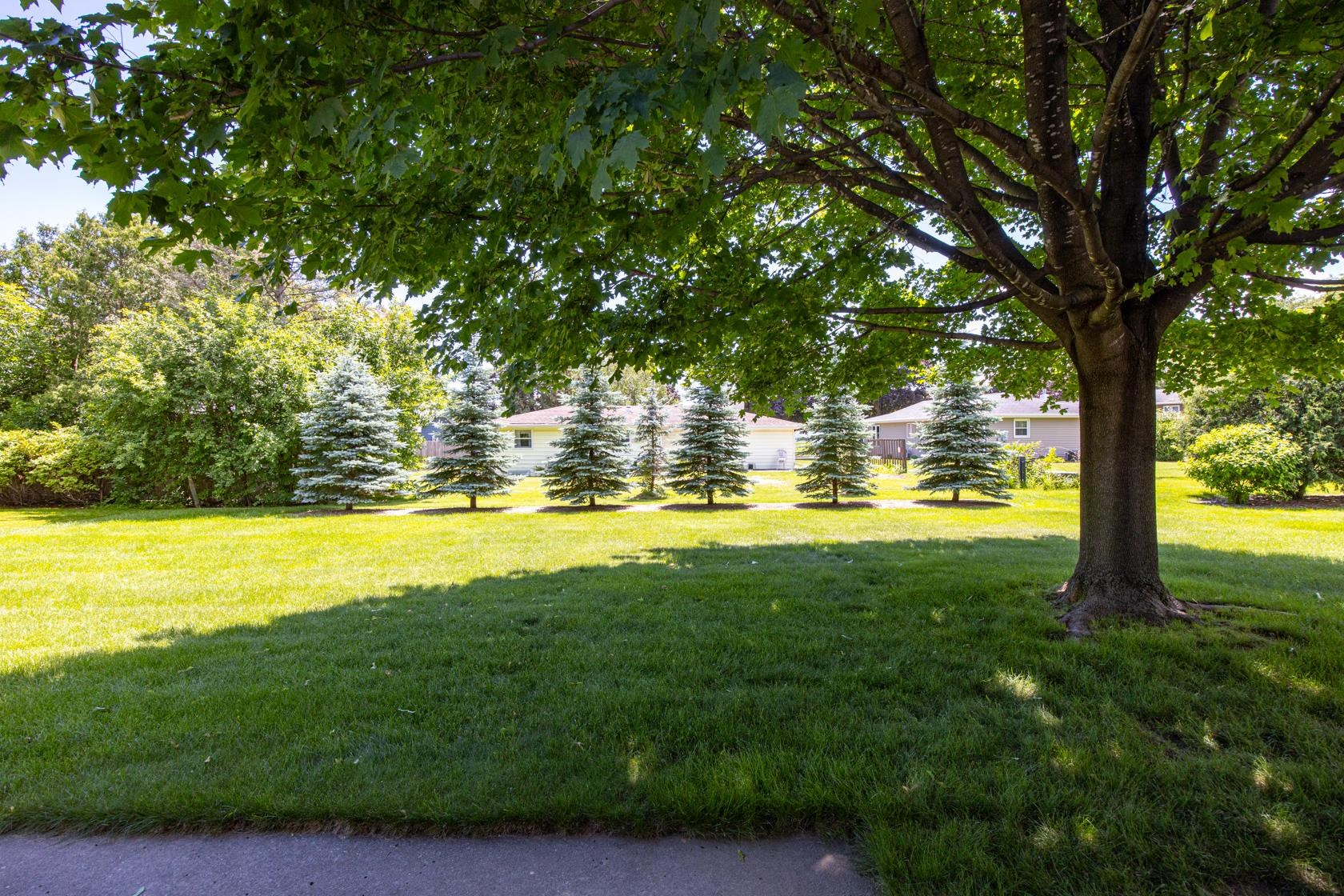 931 East Sunset Avenue Appleton, WI 54911 - Photo 25 of 25