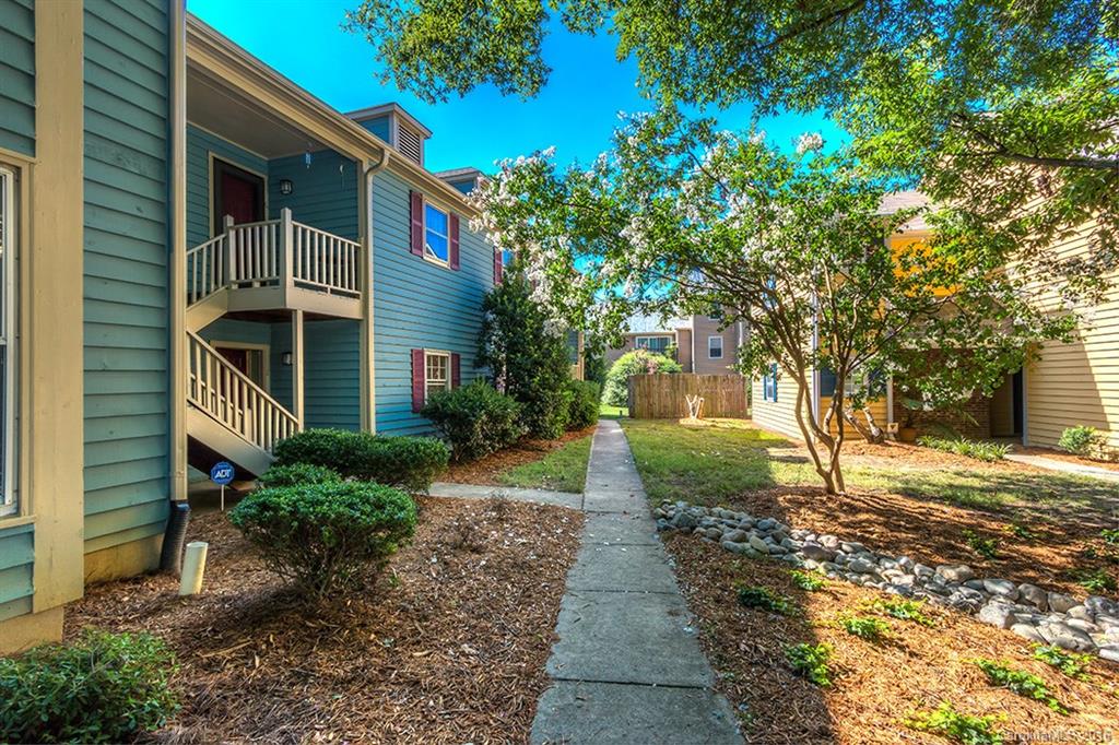 768 Marsh Road, Unit 2 Charlotte, NC 28209 - Photo 2 of 21