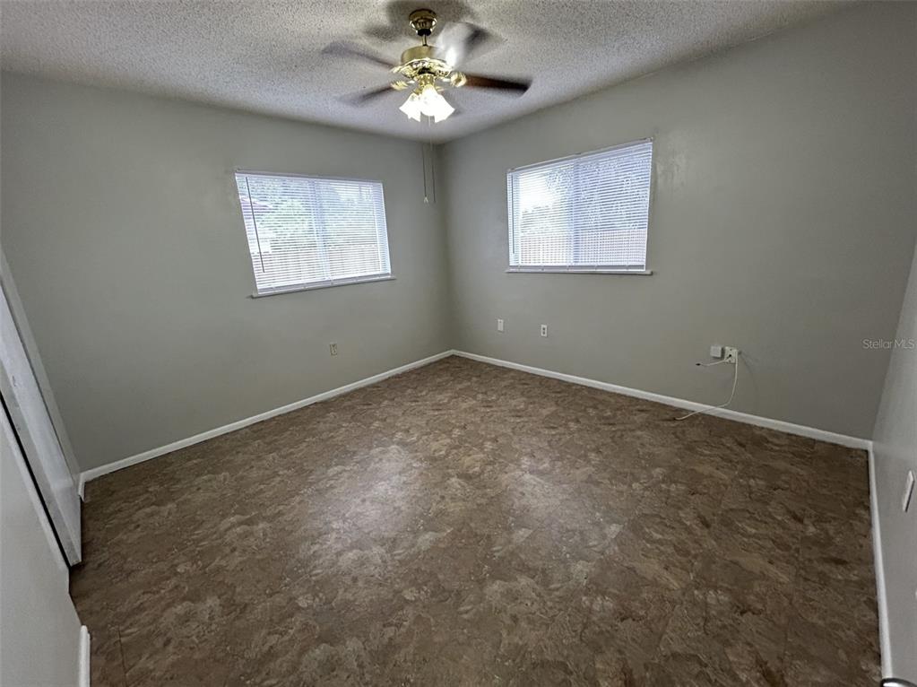 530 5th Avenue West, Unit C Palmetto, FL 34221 - Photo 7 of 27 a view of an empty room with a window