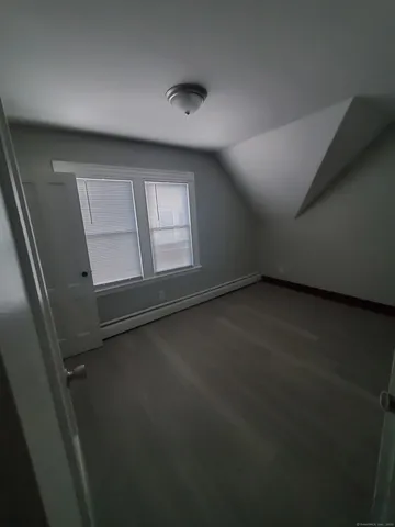 $1,695 | 432 Dixwell Avenue, New Haven, CT 06511