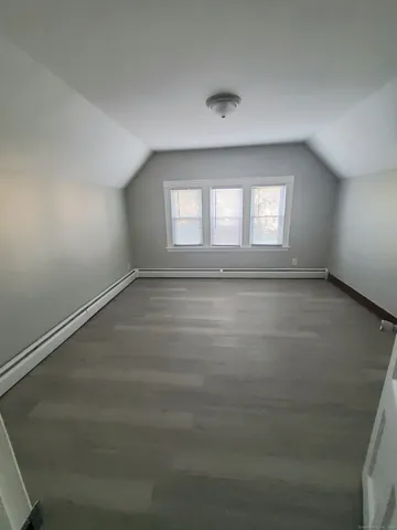 $1,695 | 432 Dixwell Avenue, New Haven, CT 06511