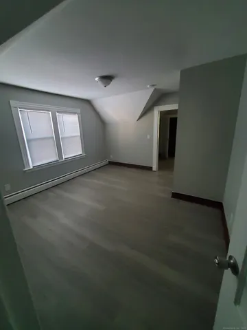 $1,695 | 432 Dixwell Avenue, New Haven, CT 06511