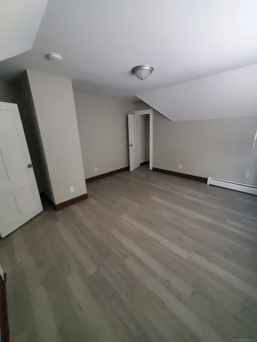 $1,695 | 432 Dixwell Avenue, New Haven, CT 06511