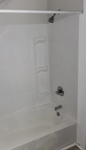 $1,695 | 432 Dixwell Avenue, New Haven, CT 06511