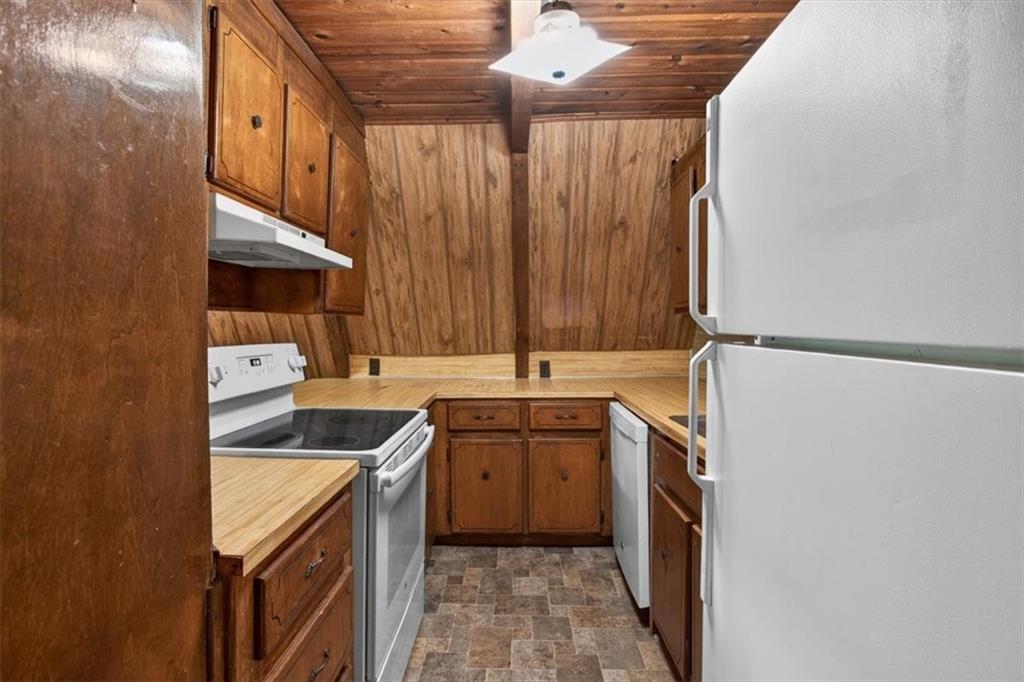 421 Lusk Court Canton, GA 30114 - Photo 24 of 47