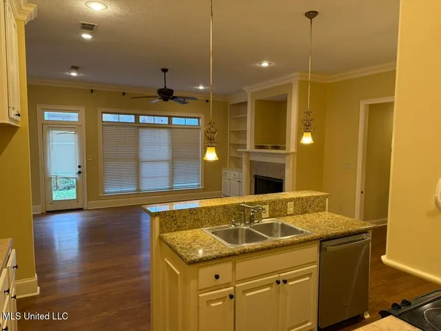 $285,000 | 144 Oakleigh Drive, Clinton, MS 39056