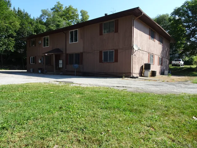 $275,000 | 2134 East Locust Street, Davenport, IA 52803