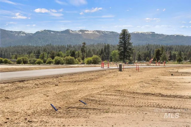 $110,000 | L3-b2 L3-b2 Lazy River Street, Cascade, ID 83611