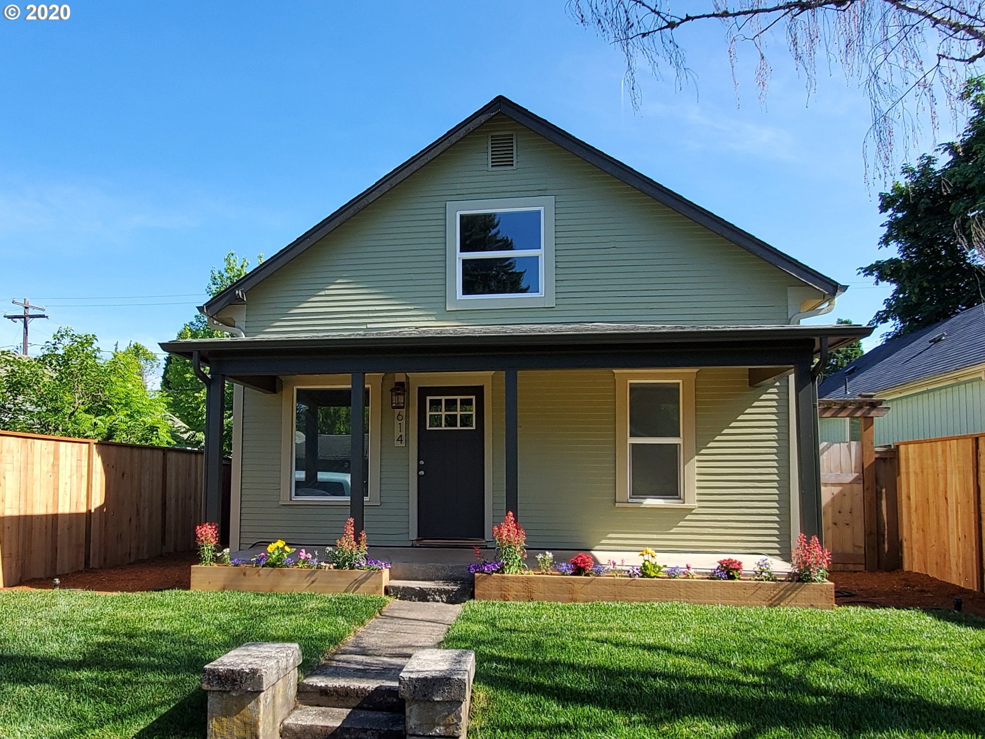 614 G Street Springfield, OR 97477 - Photo 1 of 22