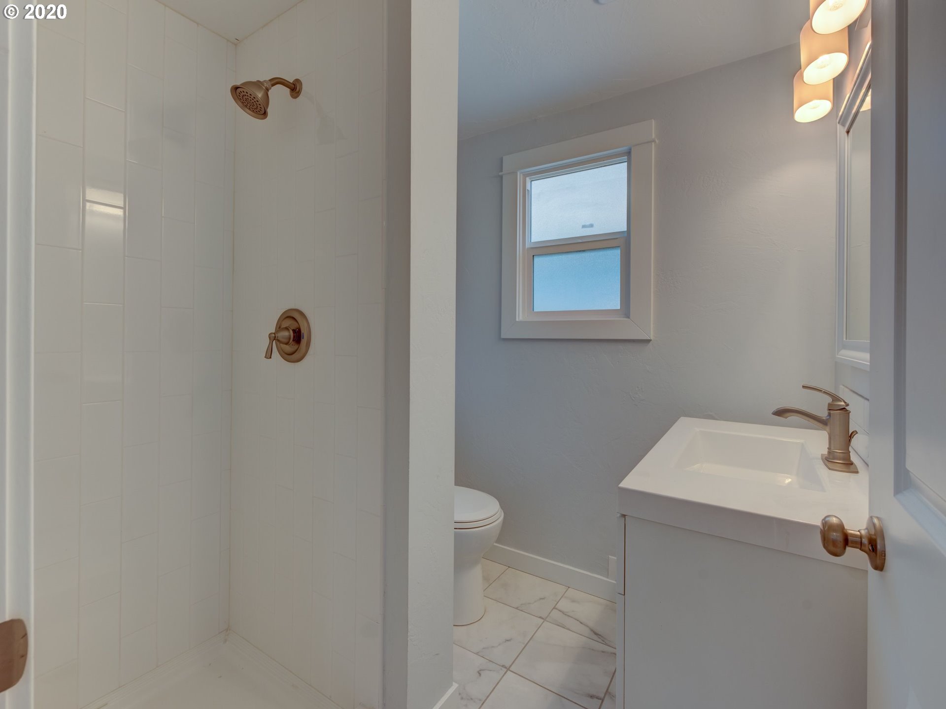 614 G Street Springfield, OR 97477 - Photo 11 of 22